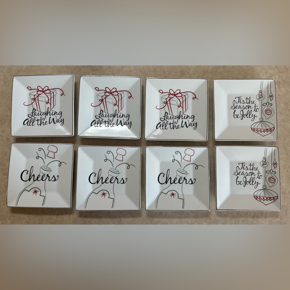 8 piece Christmas appetizer plates